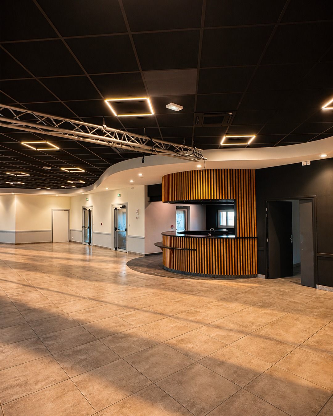 Ville d’Yssandon — Salle polyvalente